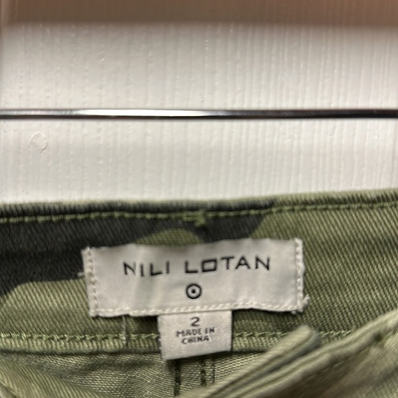 Nili Lotan for Target camouflage crop/ankle jeans size 2 - Picture 6 of 6